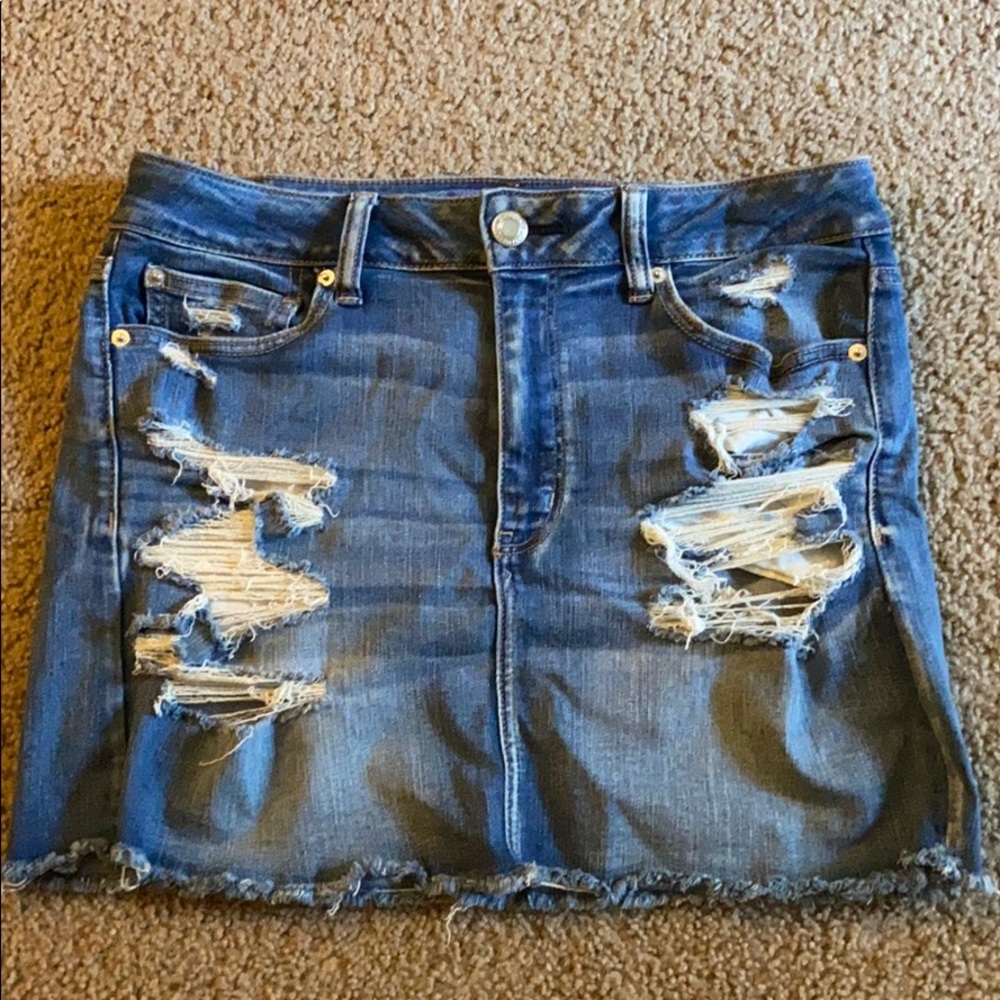 Light-wash Distressed Denim AE Skirt